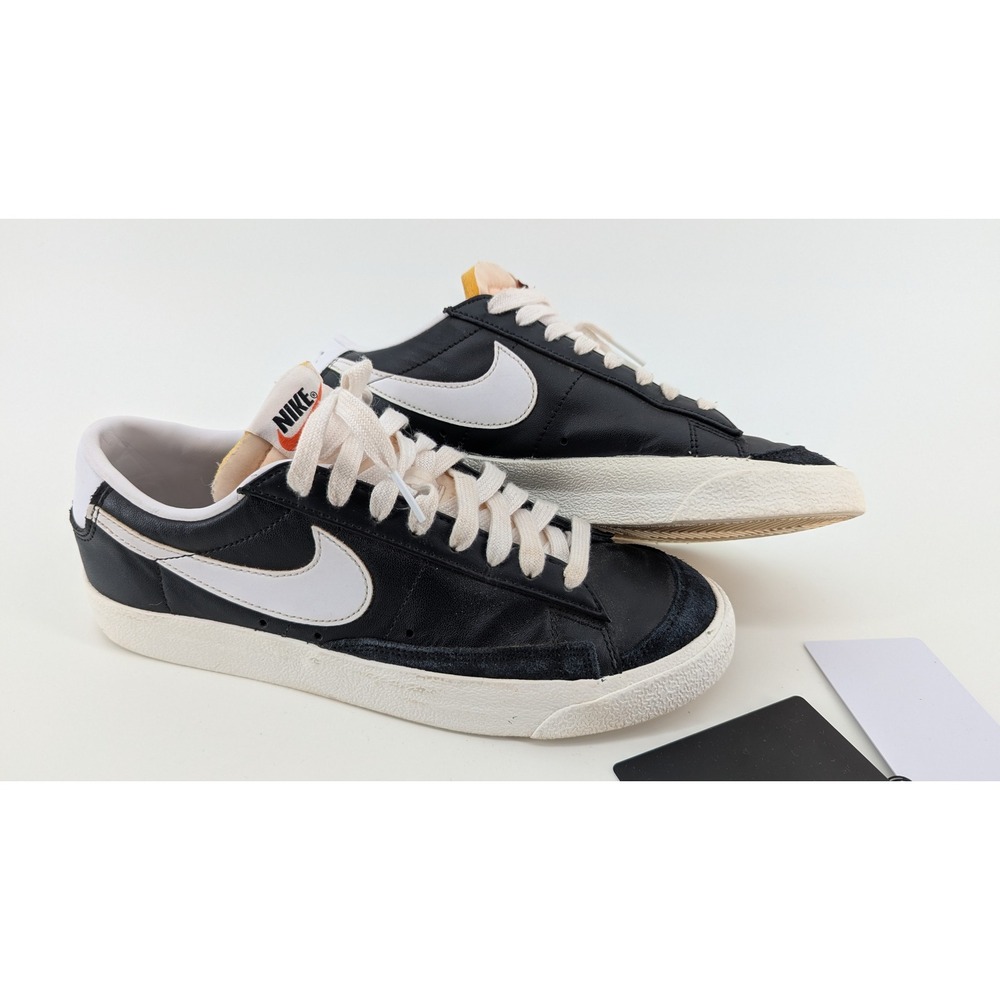 Nike Blazer Low 77 Vintage Black White Sneakers DA6364-001 Mens 7.5 - Picture 3 of 6